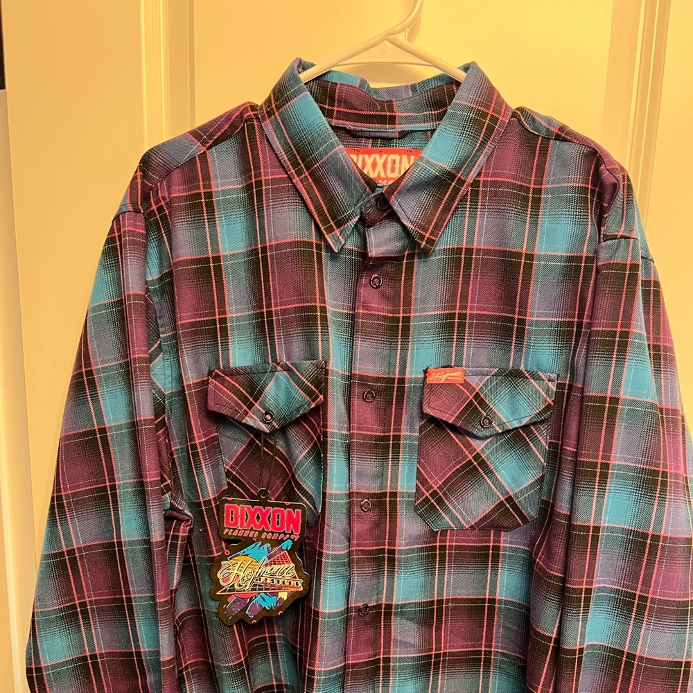 DIXXON Men's Teal and Maroon Plaid Shirt